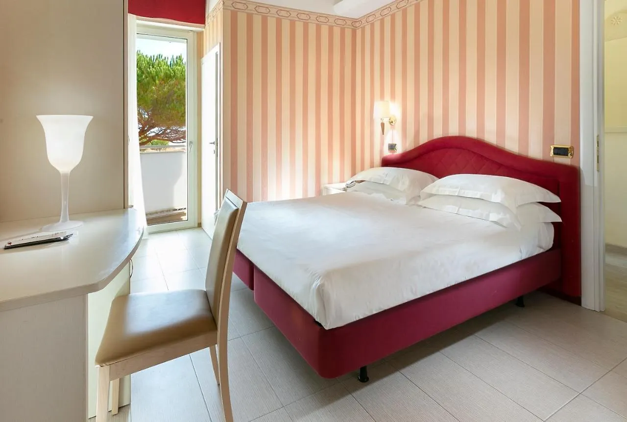 ****  Hotel Bikini Rimini Itália