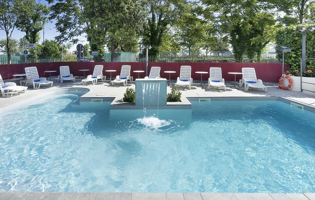 Hotel Bikini Rimini